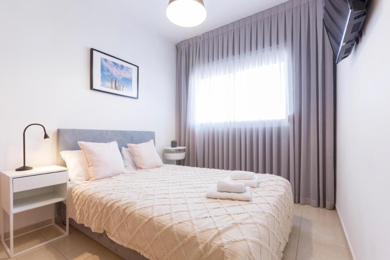 Localz - Arlozorov Apartment'S Тель-Авів Екстер'єр фото