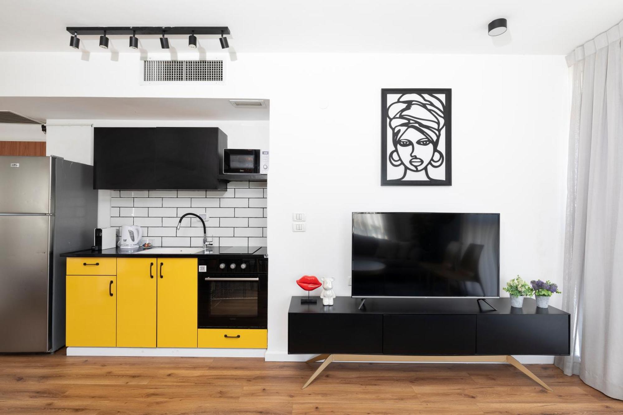 Localz - Arlozorov Apartment'S Тель-Авів Екстер'єр фото